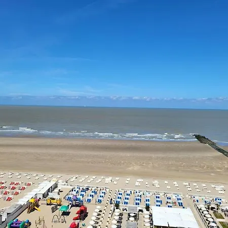 Διαμέρισμα Penthouse En Front De ! *