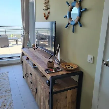 Penthouse En Front De ! Appartement Blankenberge